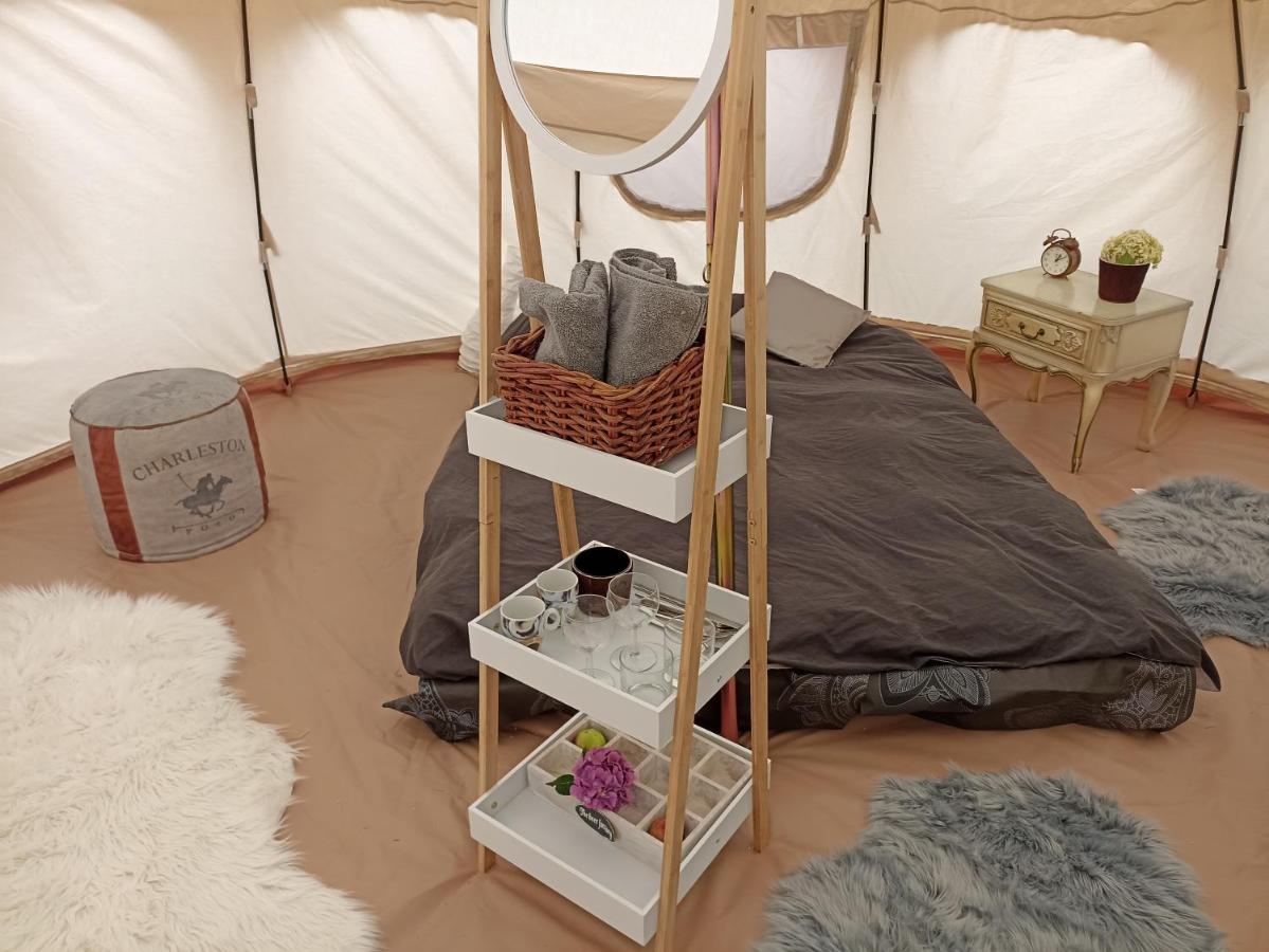 Natuur-Like Glamping In Bosland NeerNeerpelt Eksteriør billede
