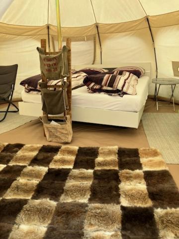 Natuur-Like Glamping In Bosland NeerNeerpelt Eksteriør billede